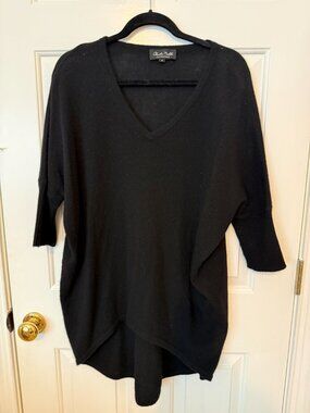 Claudia Nicole Cashmere Tunic Sweater_Size Med